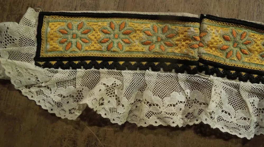 KROJ LÍMEC KE KROJI
