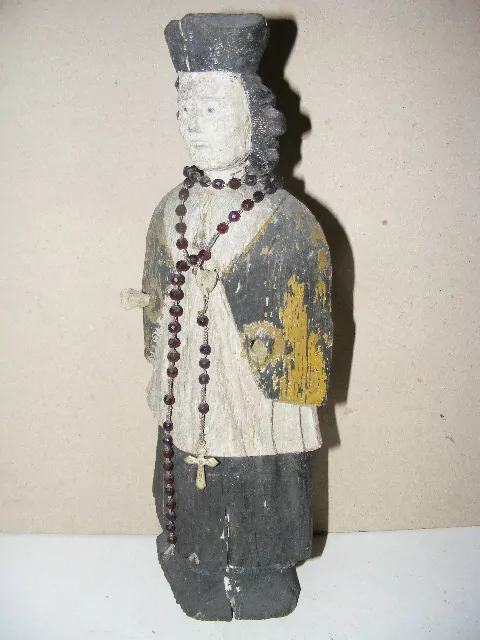 SOCHA SVATÁ DŘEVOŘEZBA NA ZEĎ