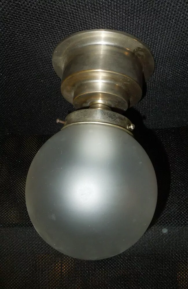 STROPNICE STARÝ 1 KS LUSTR STÍNÍTKO ŠIRM 