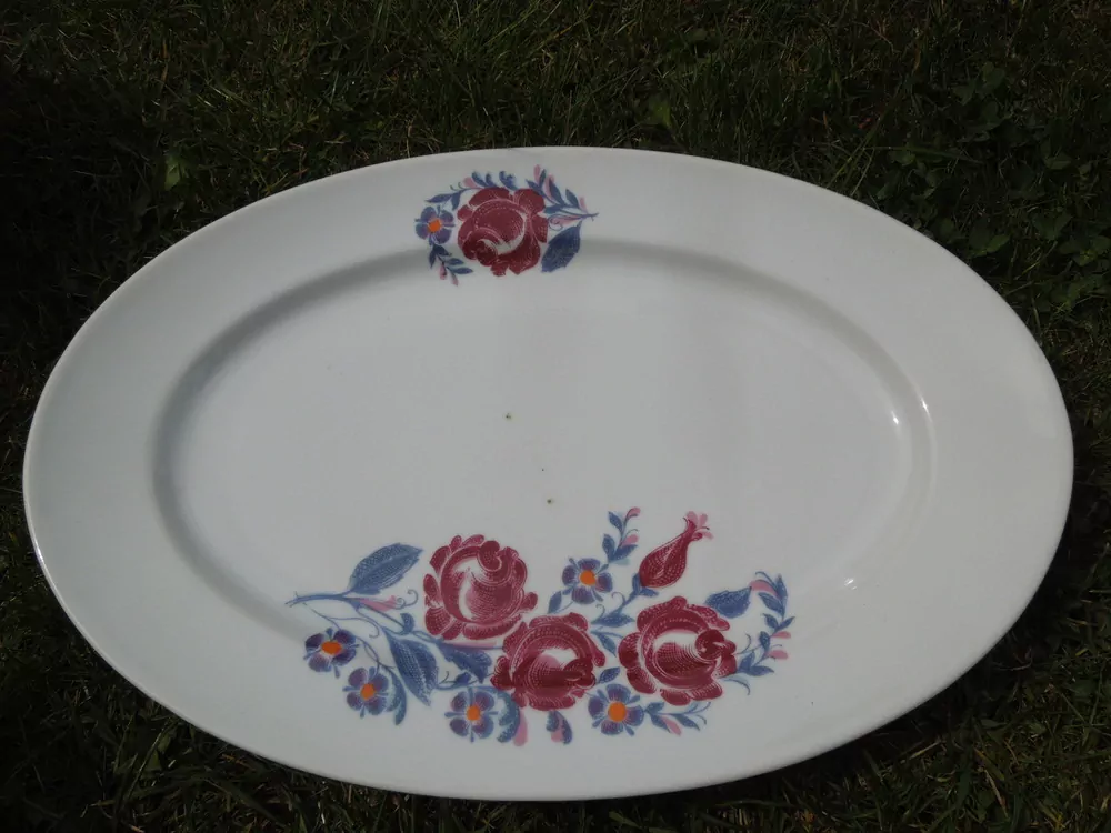 PORCELÁNOVÁ SOUPRAVA RŮŽE