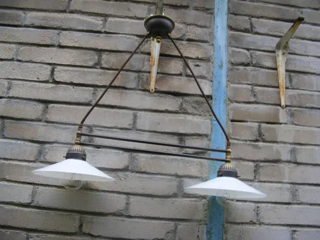 Lustr s 2 stínítky