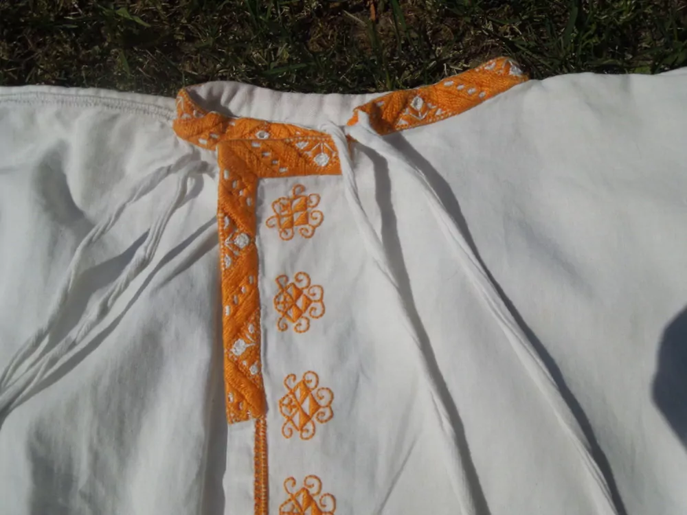 KROJ KOŠILE   (ŠŇŮRKOVICA) HORŇÁCKÁ CHLAPECKÁ