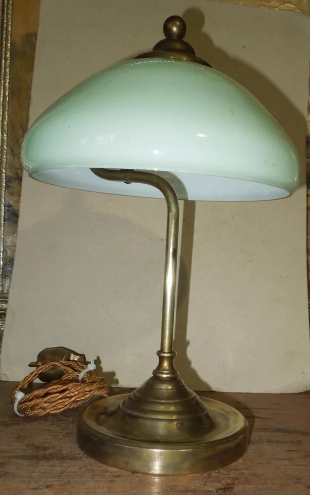 STAROŽITNÁ STOLNÍ LAMPA ELEKTRICKÁ 1 ks