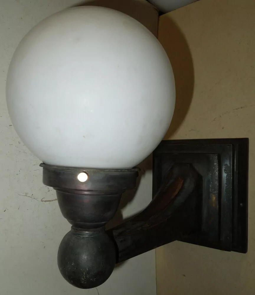 STAROŽITNÁ MASIVNÍ LAMPIČKA NA STĚNU 1 KS NÁSTĚNNÁ LAMPA
