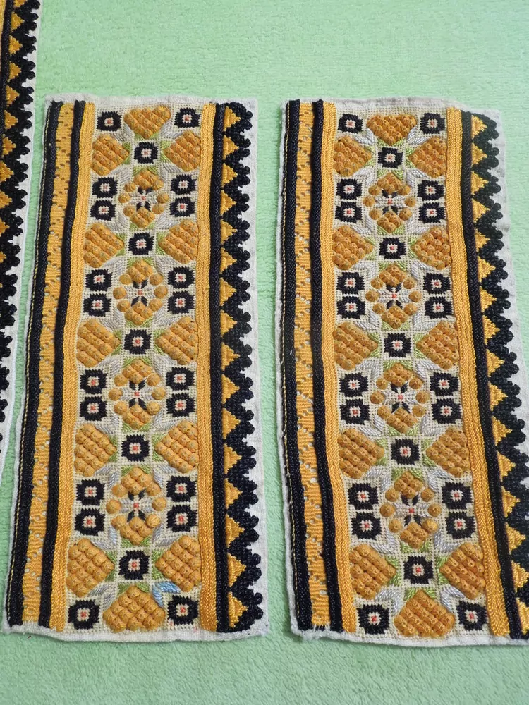 KROJ VYŠÍVÁNÍ KE KROJI PÁNSKÉ BUBÍNKOVÉ