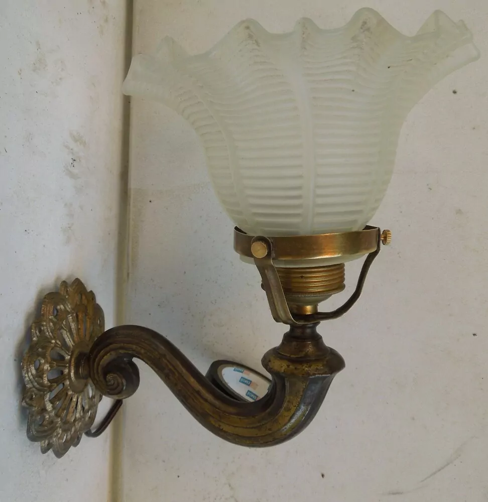 STAROŽITNÁ LAMPIČKA NA STĚNU 1 KS NÁSTĚNNÁ LAMPA