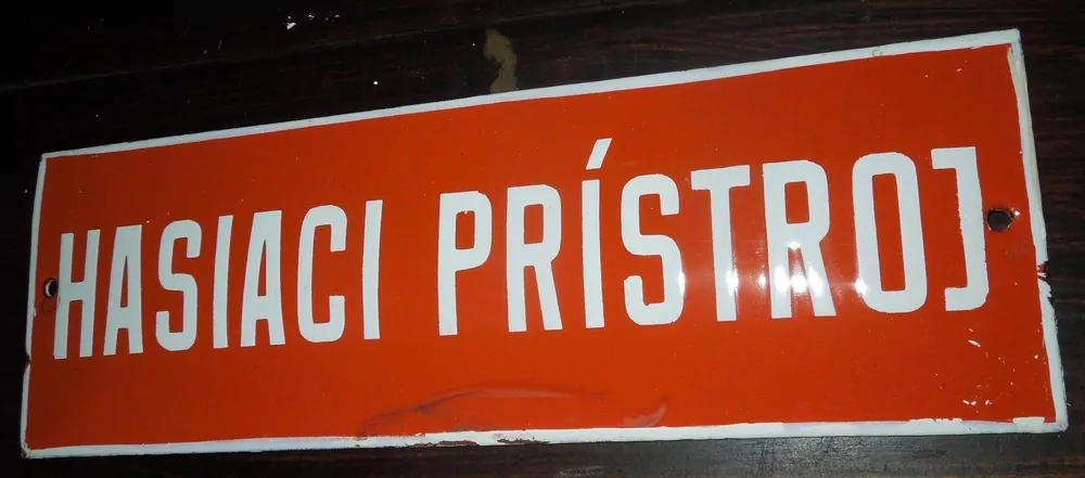 Plechová smaltovaná cedule HASIACI PRÍSTROJ