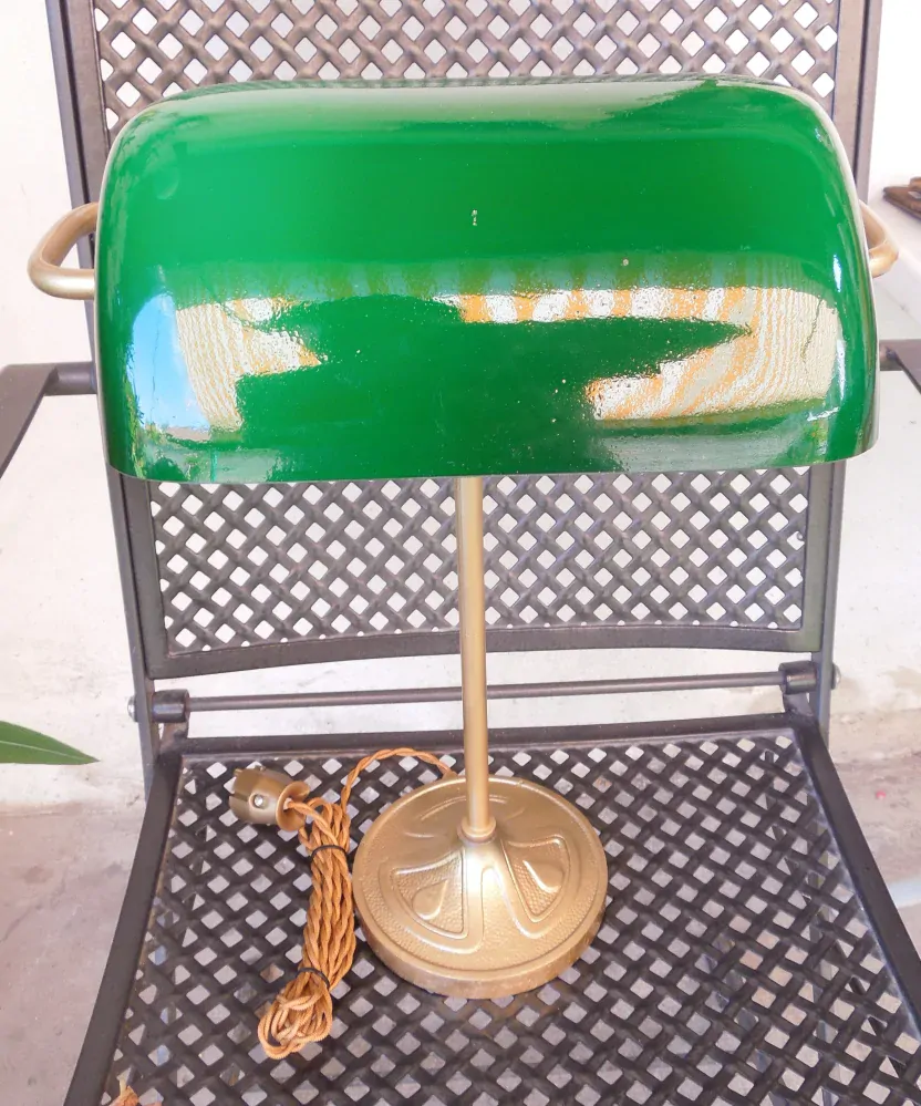 STAROŽITNÁ BANKOVNÍ LAMPA BANKÉŘKA