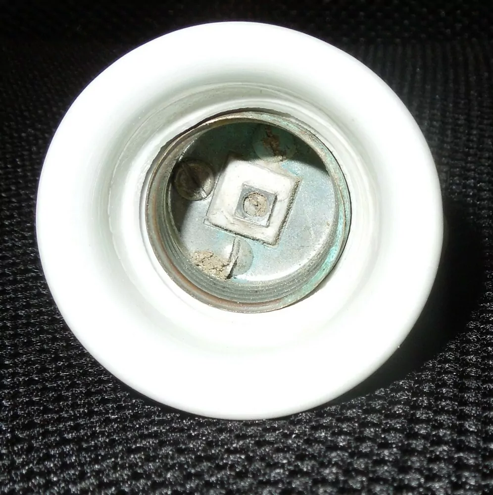 Porcelánové světlo objímka závěstná