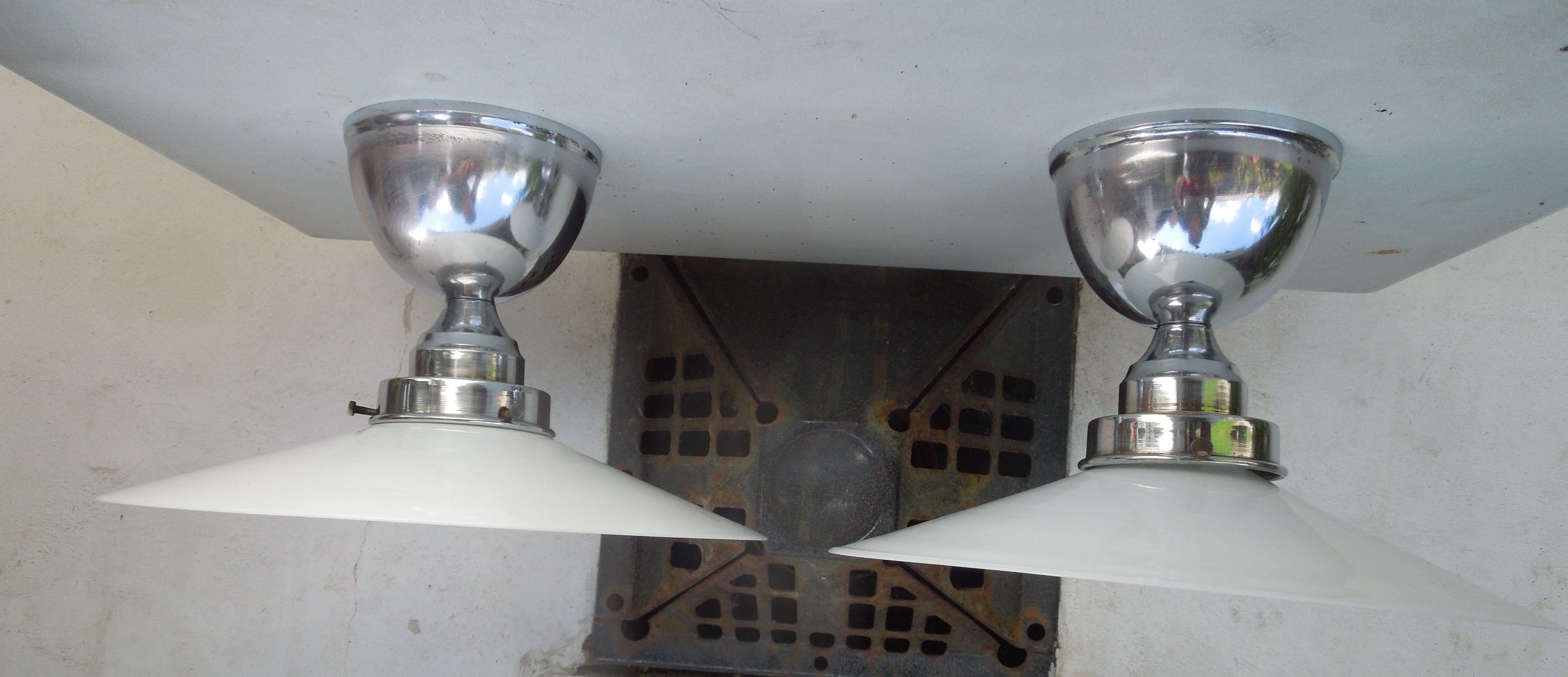 STROPNICE STARÝ LUSTR 2 KS STÍNÍTKO ŠIRM