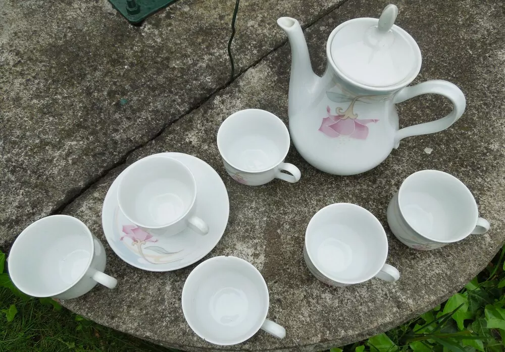 SOUPRAVA ČAJOVÁ PORCELÁNOVÁ