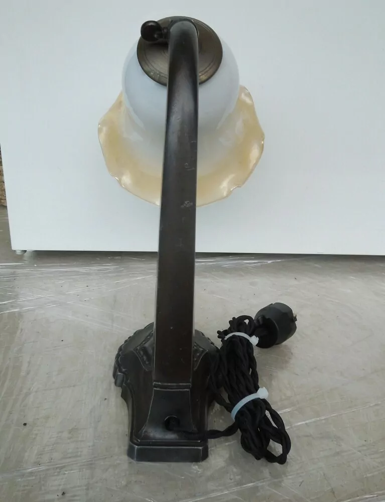 LAMPA STOLNÍ ELEKTRICKÁ