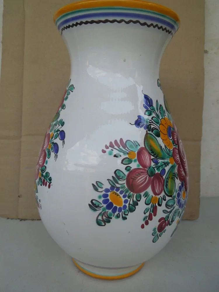 TUPESY KERAMIKA VÁZA V. 25,5