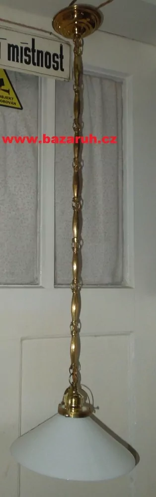 STARÝ LUSTR STÍNIDLO