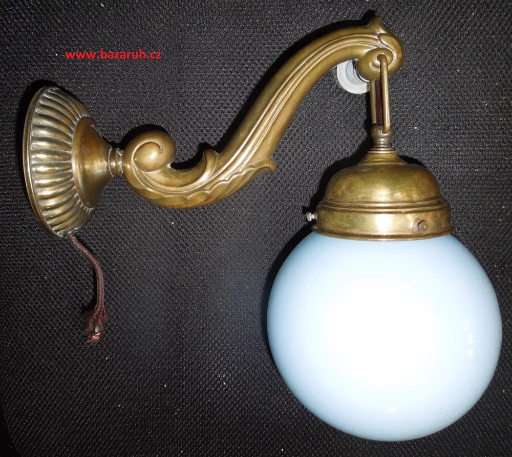 LAMPIČKA NA STĚNU 1 KS NÁSTĚNNÁ LAMPA ELEKTRICKÁ