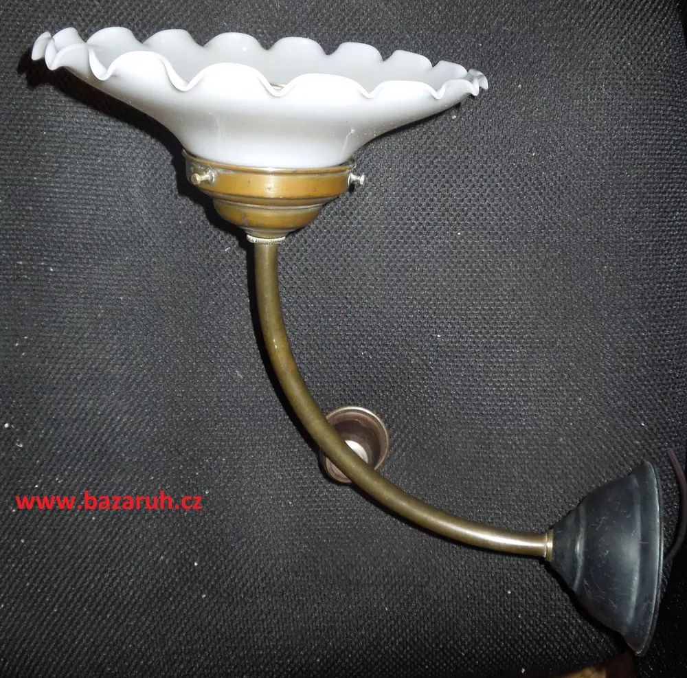 LAMPIČKA NA STĚNU 1 KS NÁSTĚNNÁ LAMPA ELEKTRICKÁ