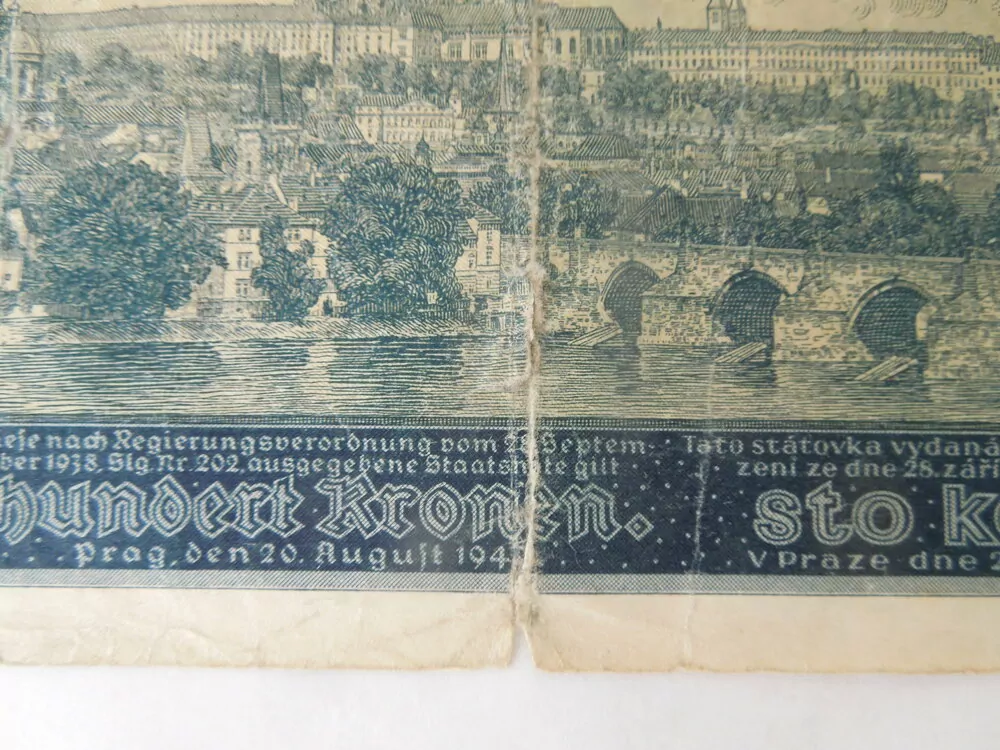 100 KORUN, R. 1940