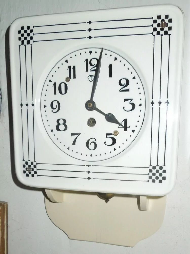 HODINY PORCELÁNOVÉ KUCHYŇSKÉ PORCELÁNKY