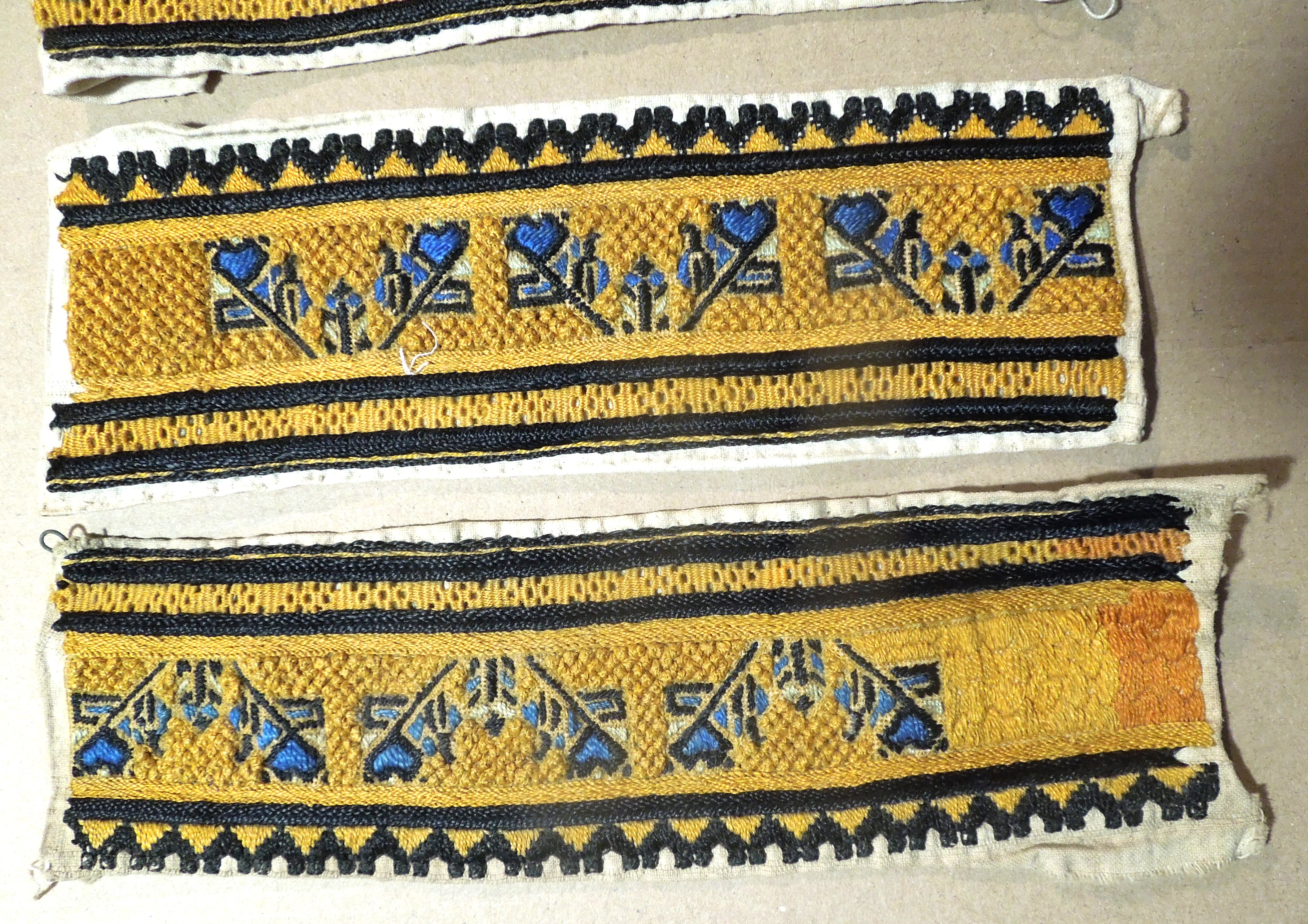 KROJ VYŠÍVÁNÍ DÁMSKÉ