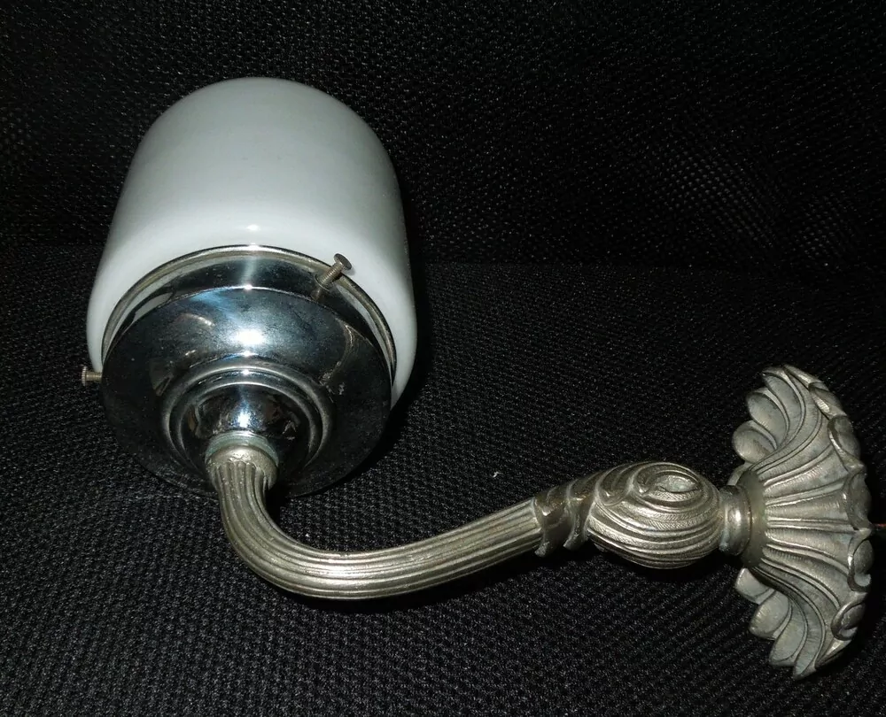 LAMPIČKA NA STĚNU 1 KS NÁSTĚNNÁ LAMPA ELEKTRICKÁ 