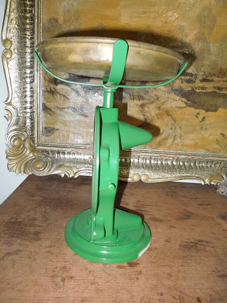 STAROŽITNÁ VÁHY VÁHA 