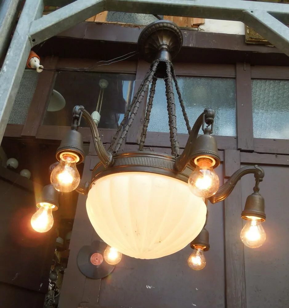 KRÁSNÝ LUSTR SECESE