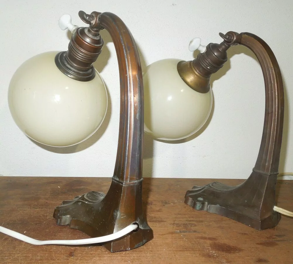 STAROŽITNÁ STOLNÍ LAMPA ELEKTRICKÁ 2 ks