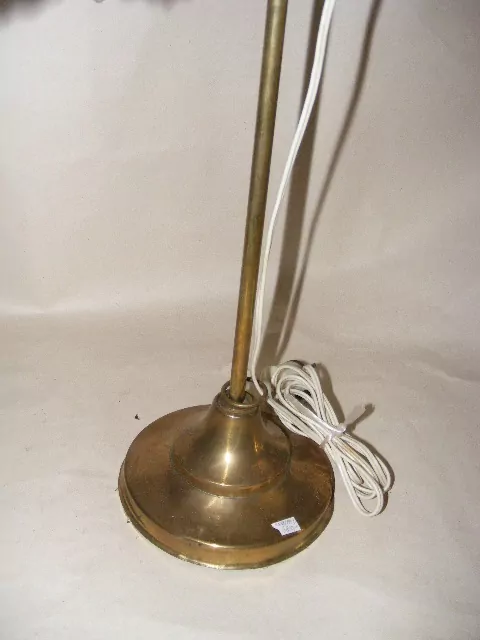 STAROŽITNÁ STOLNÍ LAMPA , LAMPIČKA