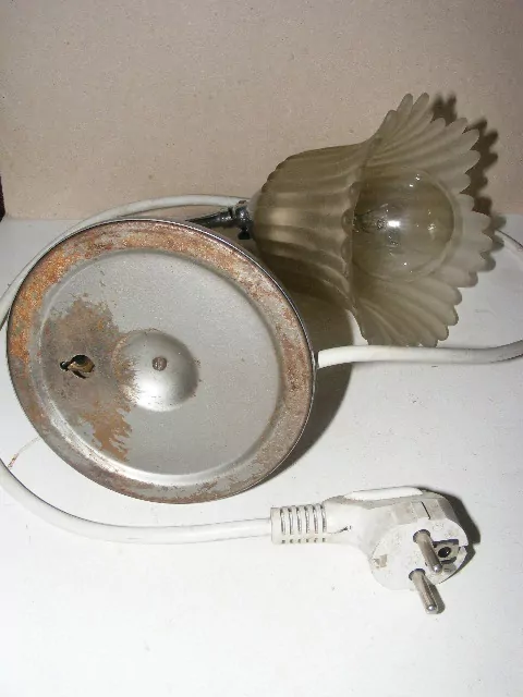 Chromovaná lampička chrom stolní lampa STAROŽITNÉ