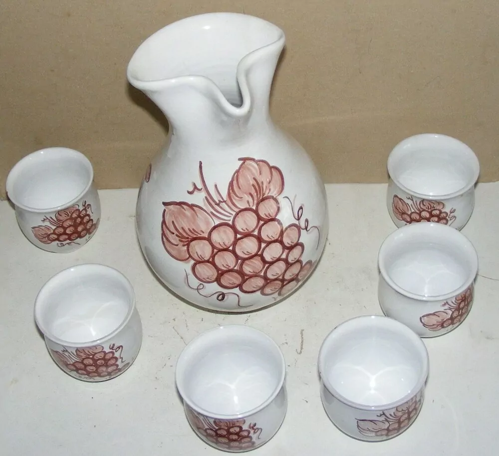 DŽBÁN A HRNKY DO VINNÉHO SKLEPA, VINAŘSTVÍ MOTIV HROZNY