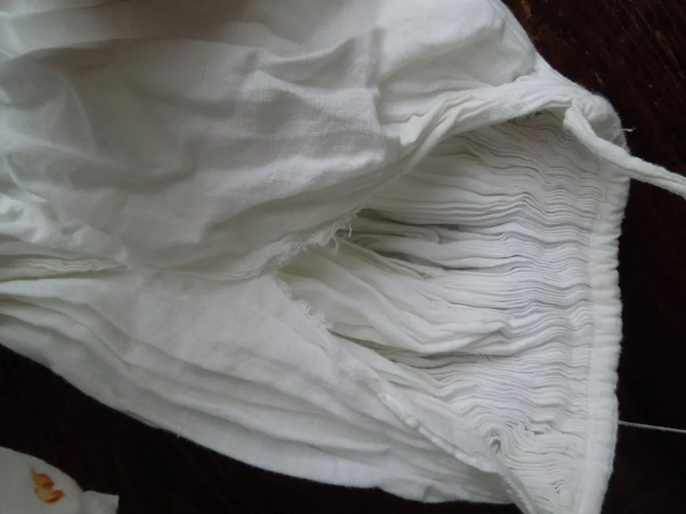 KROJ RUKÁVCE DÍVČÍ KE KROJI