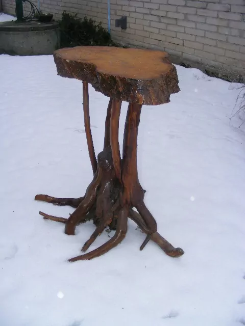 STŮL SAMOROST