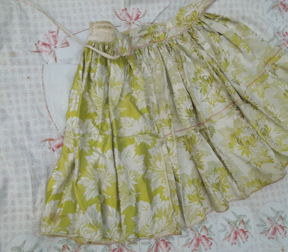 KROJ FĚRTŮŠEK ZELENO-ZLATÝ