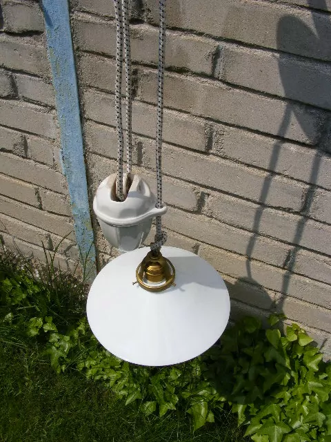 STAHOVACÍ LUSTR STÍNÍTKO STAHOVAČKA ART