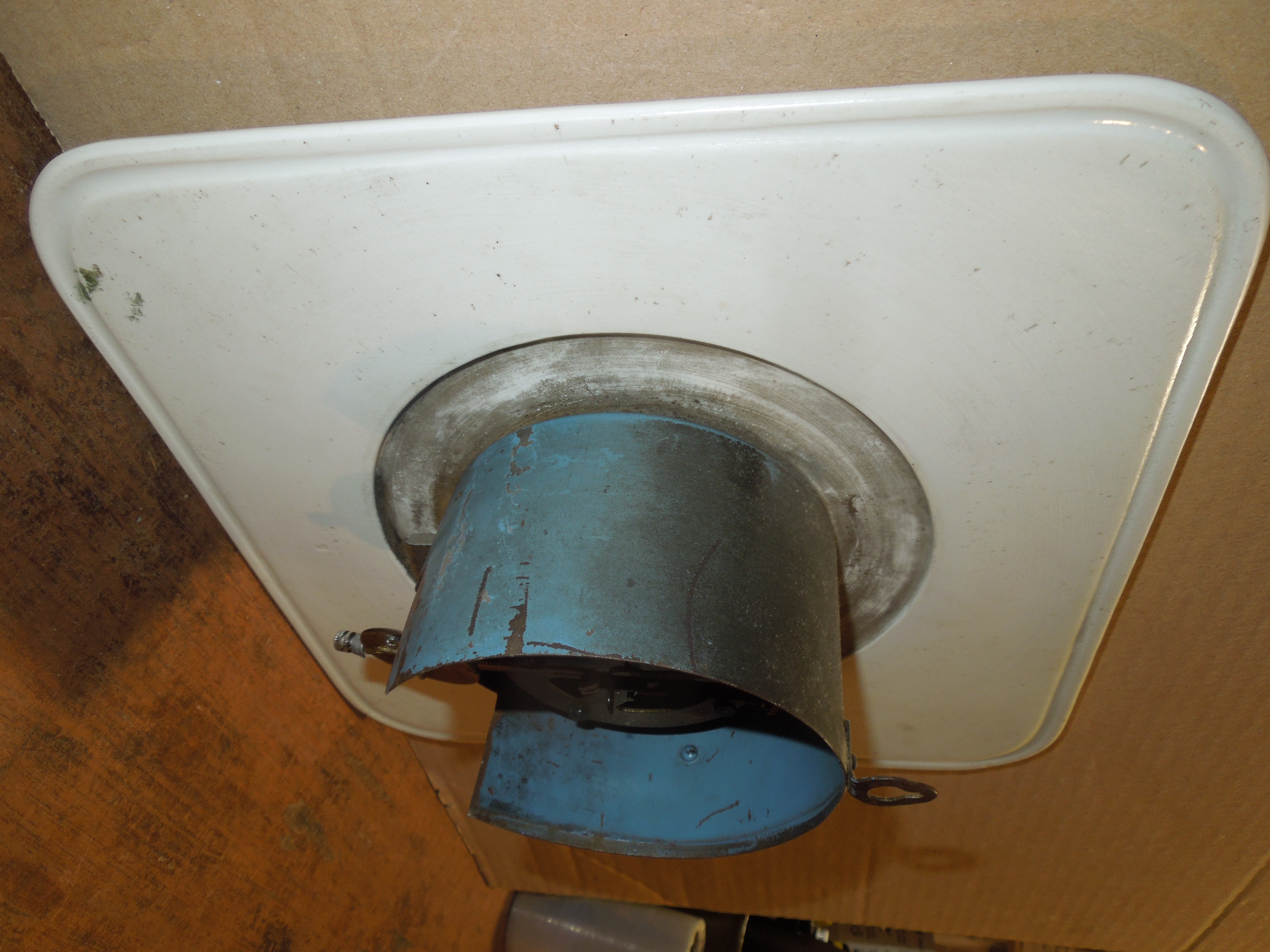 HODINY PORCELÁNOVÉ KUCHYŇSKÉ PORCELÁNKY 