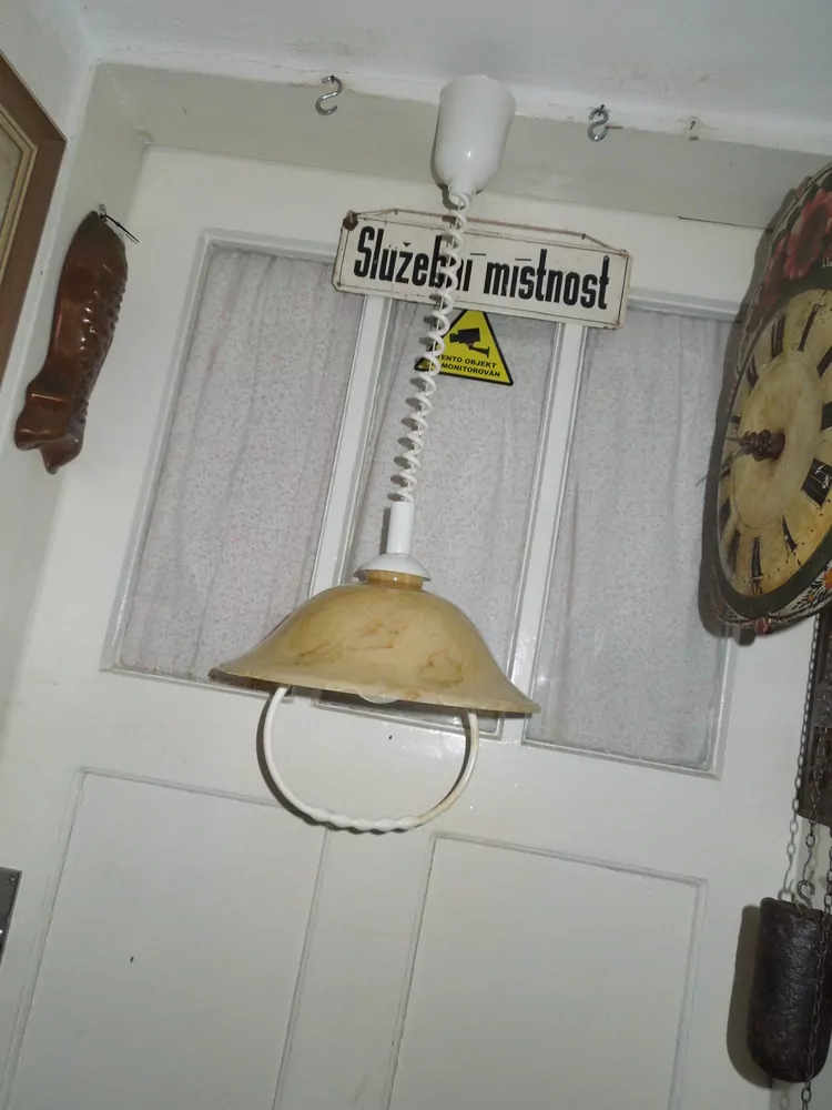 STARÝ LUSTR stahovací