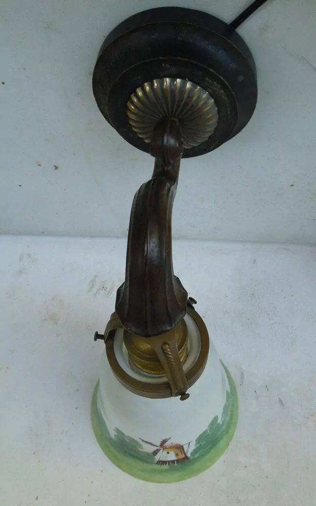 LAMPA NÁSTĚNNÁ LAMPIČKA