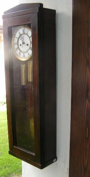 HODINY NÁSTĚNNÉ DVOUZÁVAŽOVÉ