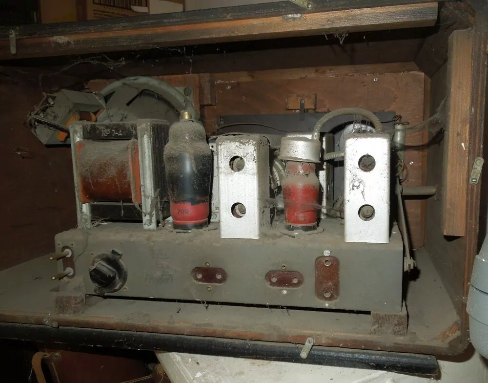 Rádio Mikrofona MK 375