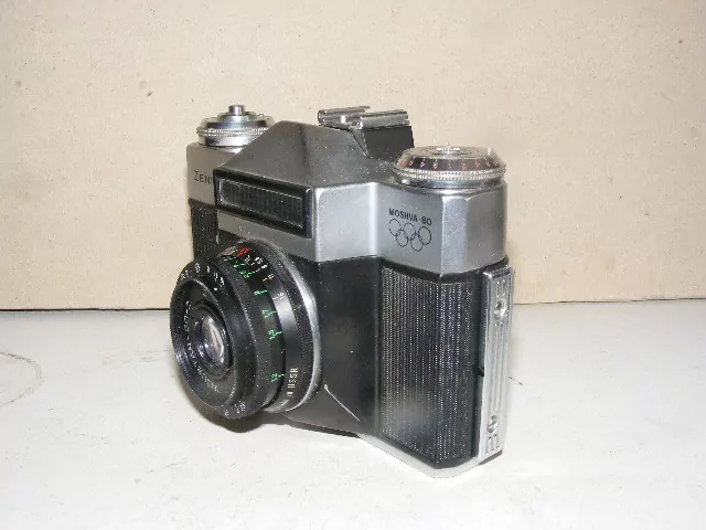 FOTOAPARÁT ZENIT E