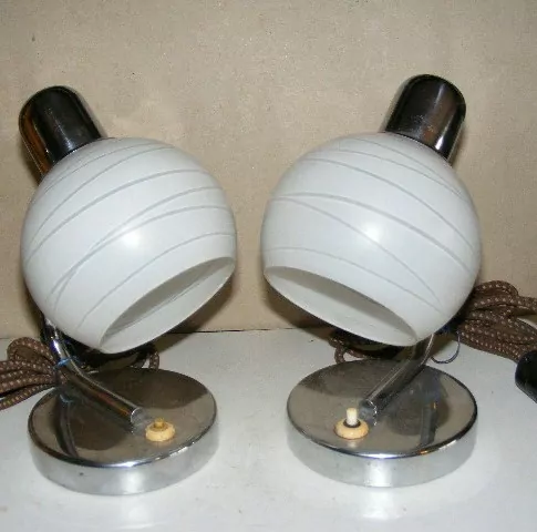 STAROŽITNÁ STOLNÍ LAMPA , LAMPIČKA 2 ks