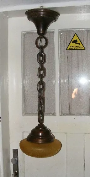 STARÝ LUSTR STÍNÍTKO 1 ks