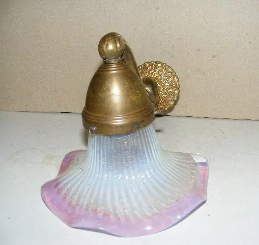 STAROŽITNÁ LAMPIČKA NA STĚNU 1 KS NÁSTĚNNÁ LAMPA