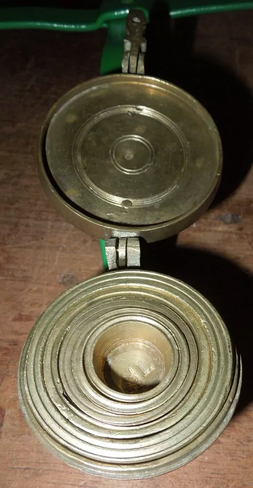 STAROŽITNÉ LOTOVÉ ZÁVAŽÍ PRO VÁHY VÁHA