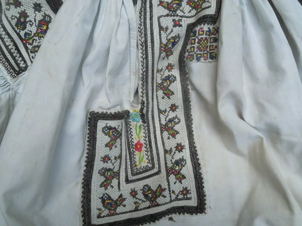 KROJ RUKÁVCE (KOŠILE) CHLAPECKÉ (VLČNOV)