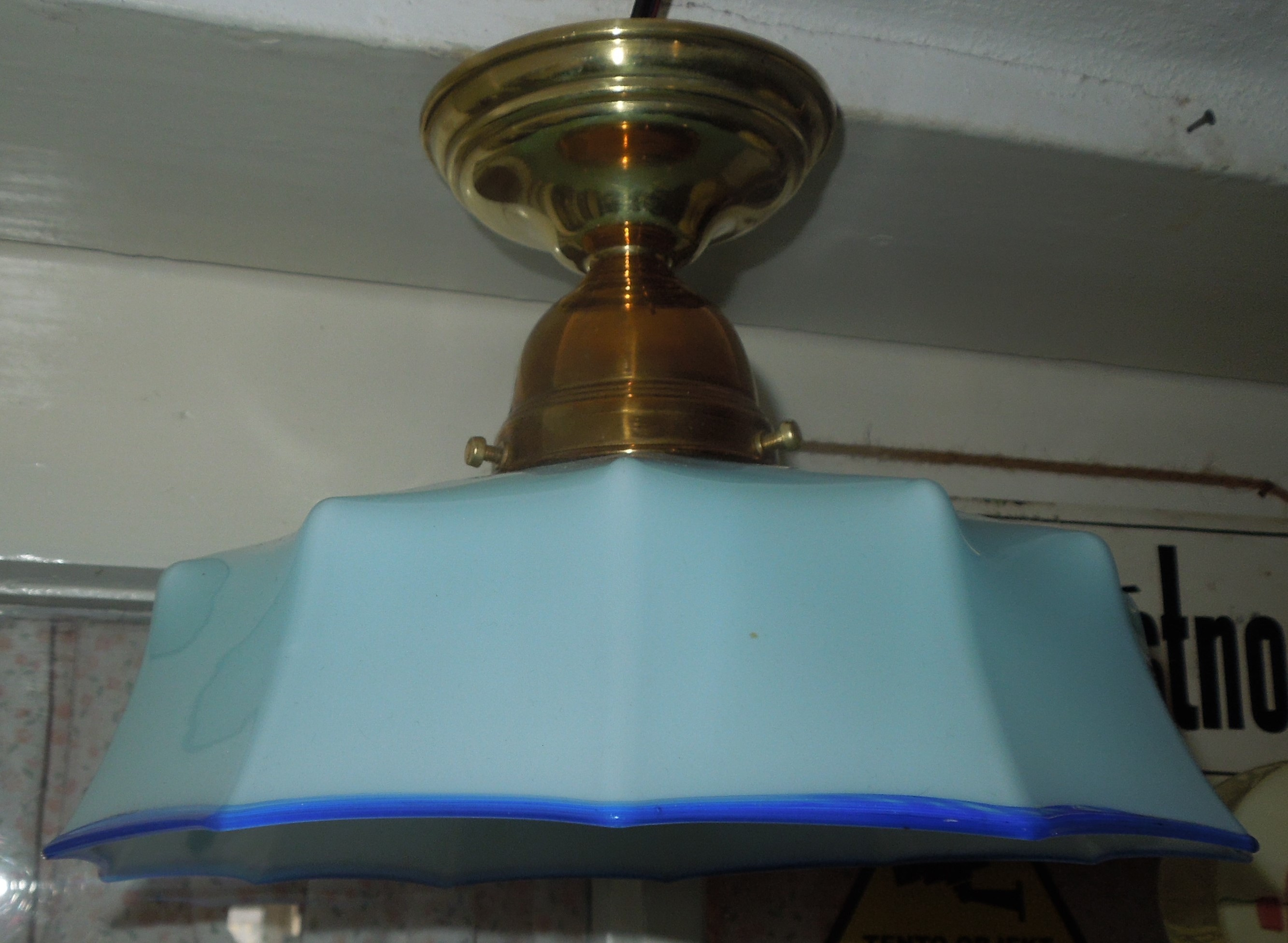 STAROŽITNOST STROPNICE 1 KS LUSTR STÍNÍTKO ŠIRM