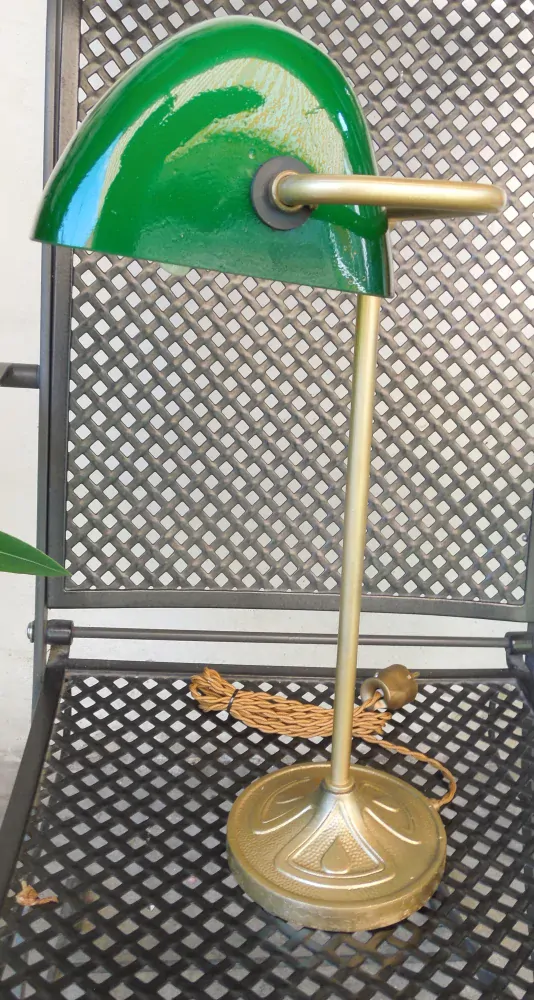 STAROŽITNÁ BANKOVNÍ LAMPA BANKÉŘKA