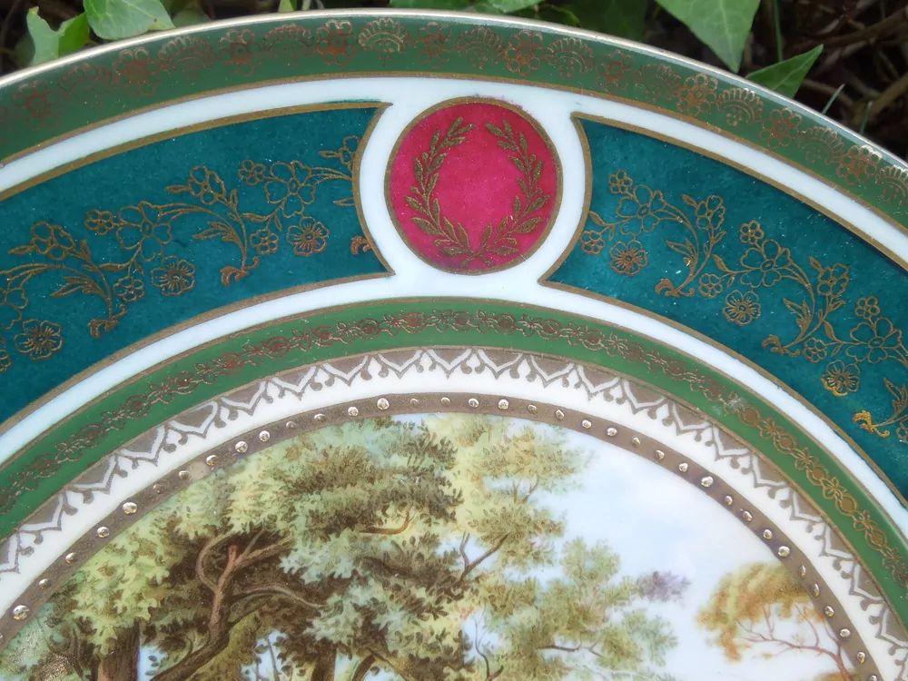 TALÍŘ PORCELÁNOVÝ "ALTROHLAU"