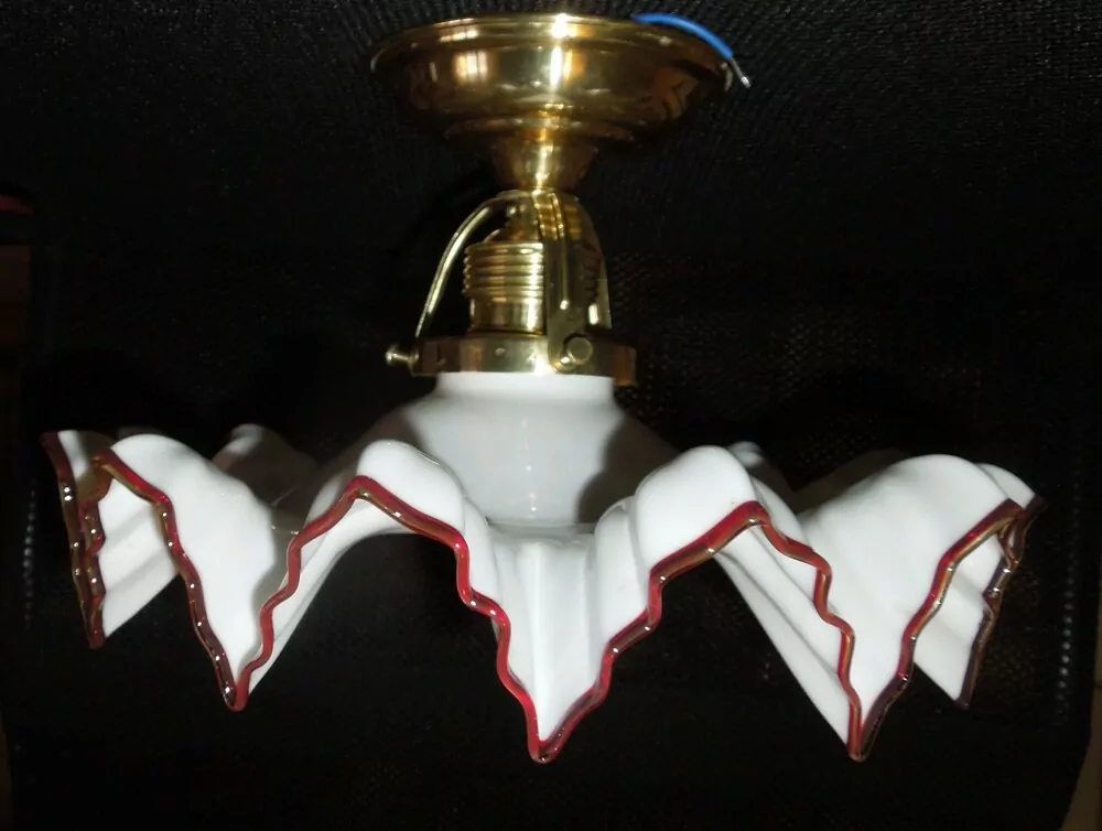 STAROŽITNOST STROPNICE 1 KS LUSTR STÍNÍTKO ŠIRM