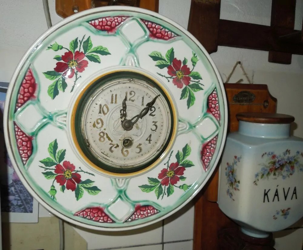 HODINY PORCELÁNOVÉ KUCHYŇSKÉ